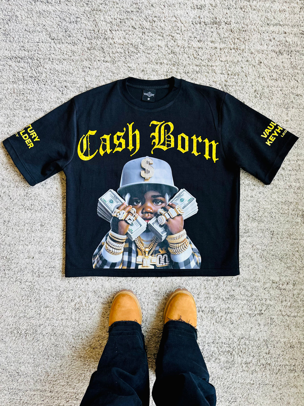 CASH BORN Graphic Crewneck T-Shirt